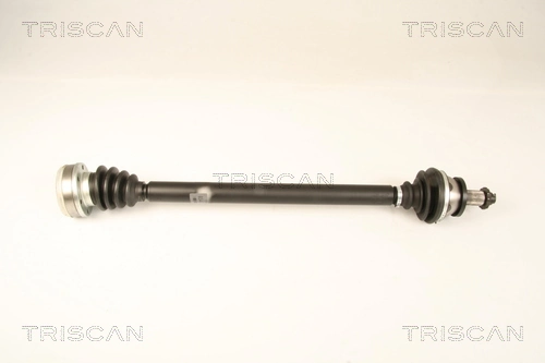 Półoś napędowa przednia prawa do Volkswagen Polo IV 9N, 9A