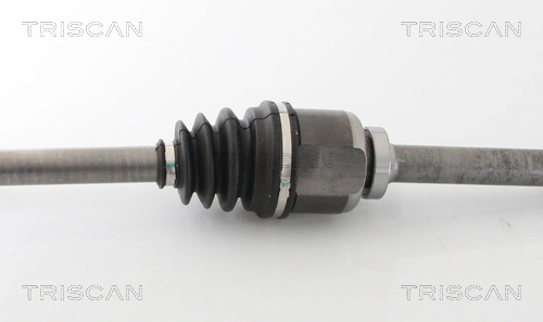 Półoś napędowa przednia prawa 391003953R Nissan/Infiniti