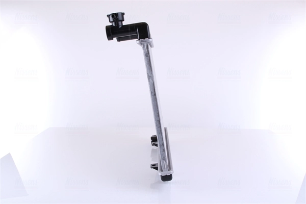 Chłodnica silnika Nissan Almera 1 N15