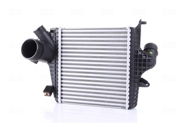 Chłodnica intercoolera Nissens 961304 cena, od 335,38 USD