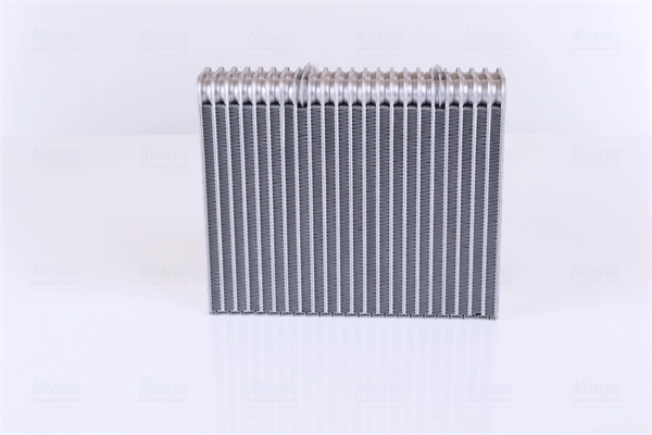 Parownik klimatyzacji Nissens 92270 cena, od 103,64 USD