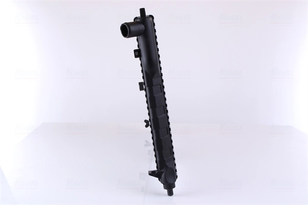 Chłodnica silnika Nissens 616591 cena, od 67,79 USD