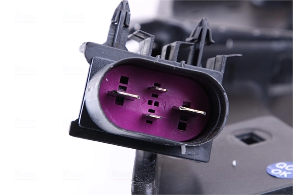 Wentylator elektryczny układu chłodzenia, kompletny (silnik+wirnik) prawy 85644 Nissens