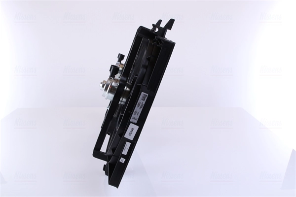 Dyfuzor chłodnicy, w komplecie z silnikiem i wirnikiem Nissens 85526 cena, od 212,82 USD
