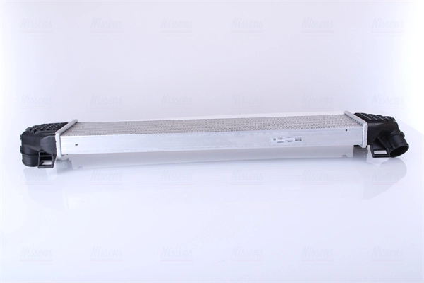 Chłodnica intercoolera 96481 Nissens