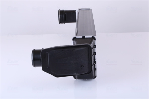 Chłodnica intercoolera Nissens 96654 cena, od 110,44 USD