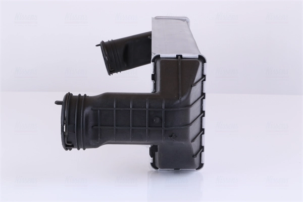 Chłodnica intercoolera Nissens 96128 cena, od 189,06 USD