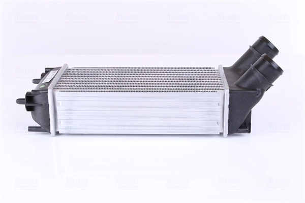 Chłodnica intercoolera 96584 Nissens