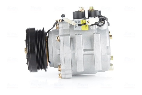 Sprężarka klimatyzacji Mazda 323 F V hatchback (BA) (1994 - 1998) cena, od 95,80 USD