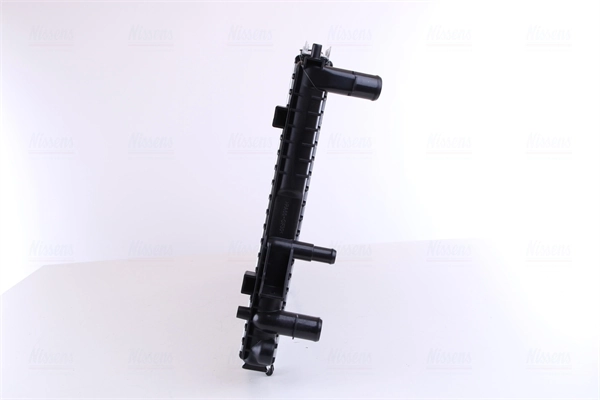 Chłodnica silnika Audi 100 C4 sedana (4A2) (1990 - 1994) cena, od 97,51 USD