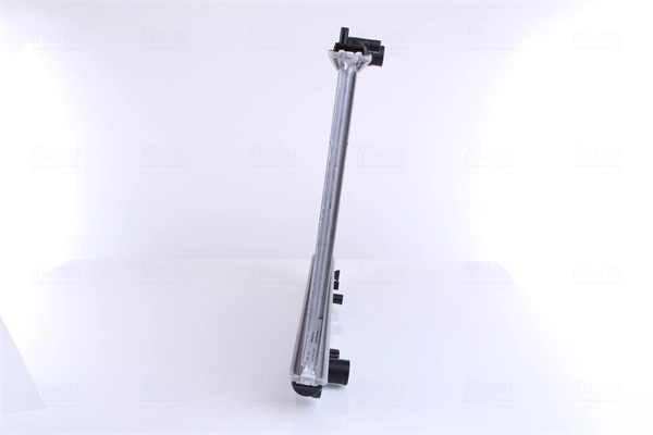 Do koszyka Chłodnica silnika Volvo V40  VW