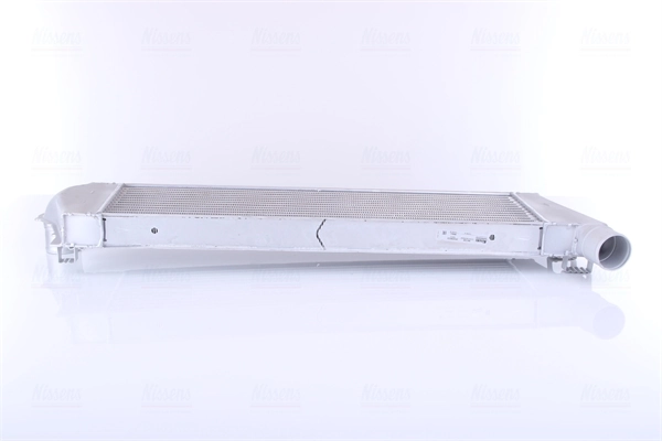 Chłodnica intercoolera 96728 Nissens