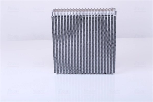 Parownik klimatyzacji Nissens 92191 cena, od 72,73 USD