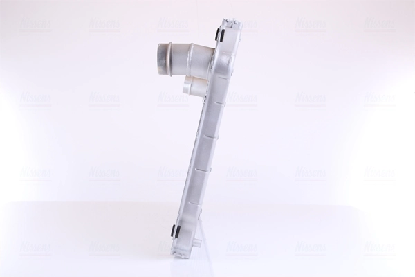 Do koszyka Chłodnica intercoolera Toyota Corolla VERSO R10