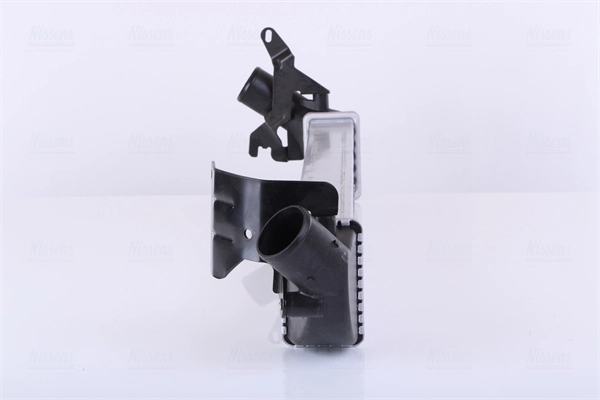 Do koszyka Chłodnica intercoolera Renault Clio SYMBOL LB0, LB1, LB2