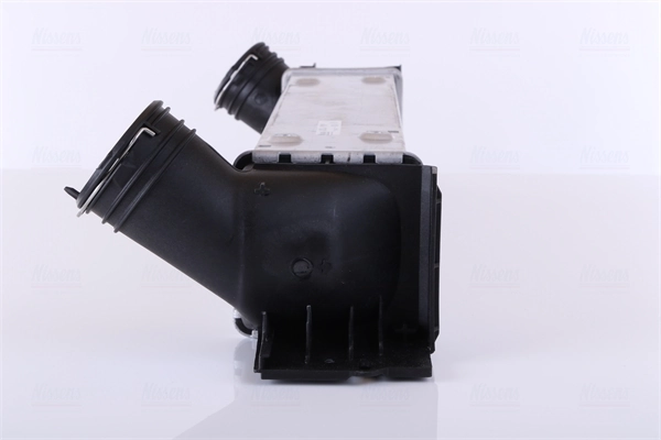 Chłodnica intercoolera Nissens 96725 cena, od 115,87 USD
