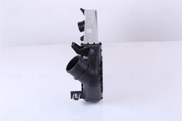 Chłodnica intercoolera Nissens 96481 cena, od 110,29 USD