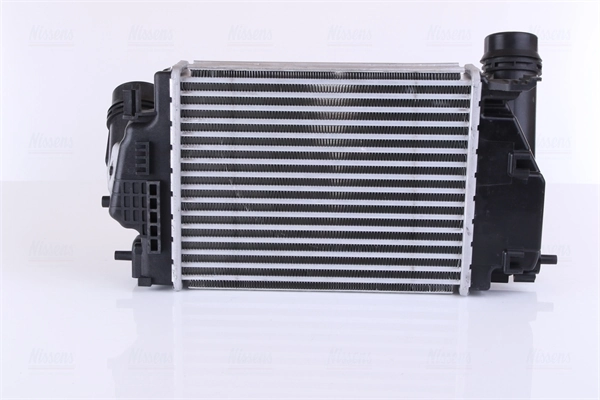 Chłodnica intercoolera Nissens 96207 cena, od 162,06 USD
