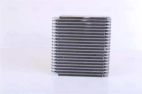 Parownik klimatyzacji Nissens 92015 cena, od 91,94 USD