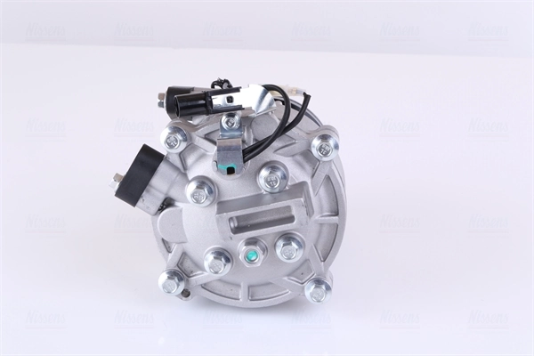 Sprężarka klimatyzacji Nissens 890666 cena, od 381,17 USD