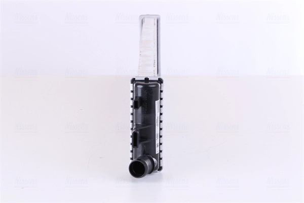 Chłodnica silnika dodatkowa Nissens 630794 cena, od 104,41 USD