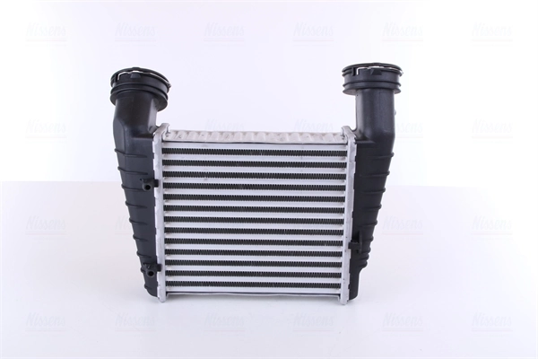 Chłodnica intercoolera Nissens 96731 cena, od 89,42 USD