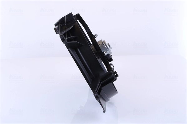 Dyfuzor chłodnicy, w komplecie z silnikiem i wirnikiem Nissens 85138 cena, od 80,02 USD
