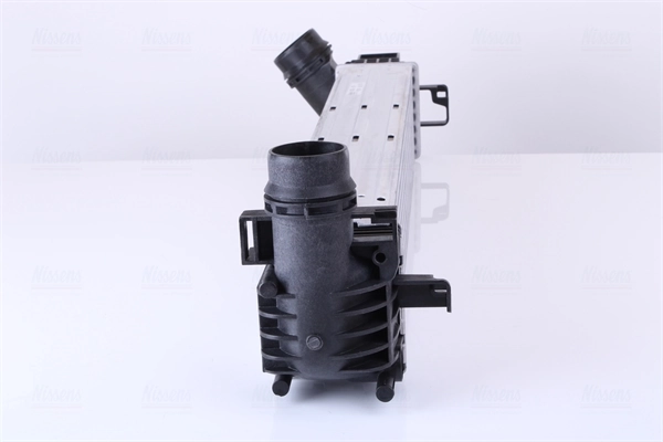 Chłodnica intercoolera Nissens 96546 cena, od 131,64 USD
