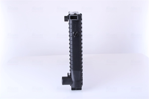 Chłodnica silnika BMW 5 E28