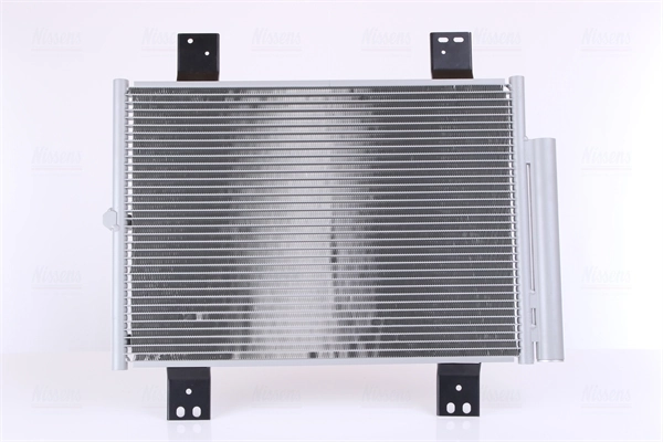 Chłodnica klimatyzacji Nissens 940560 cena, od 188,98 USD