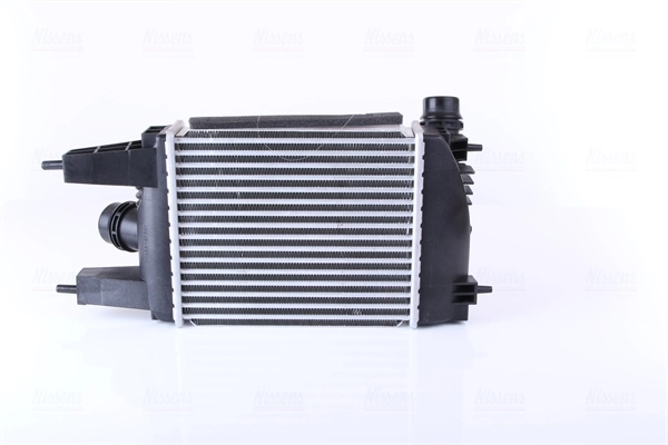 Chłodnica intercoolera Nissens 96153 cena, od 146,47 USD