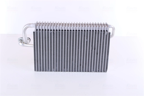 Parownik klimatyzacji Nissens 92245 cena, od 84,24 USD