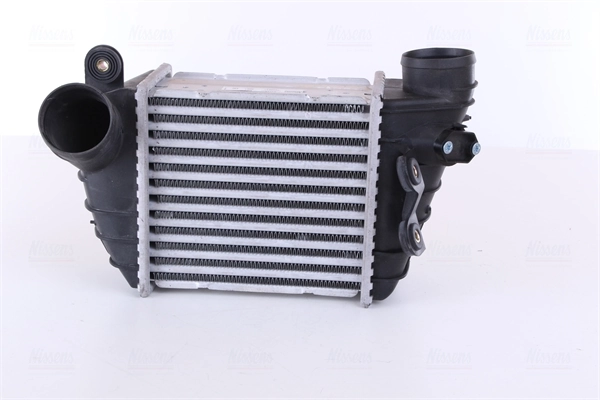 Do koszyka Chłodnica intercoolera Audi TT  8N3
