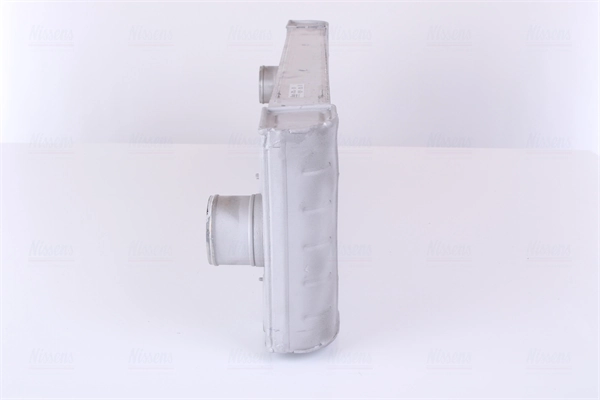 Chłodnica intercoolera Nissens 96066 cena, od 269,08 USD