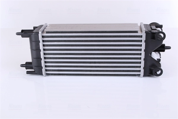 Chłodnica intercoolera Nissens 96437 cena, od 93,64 USD