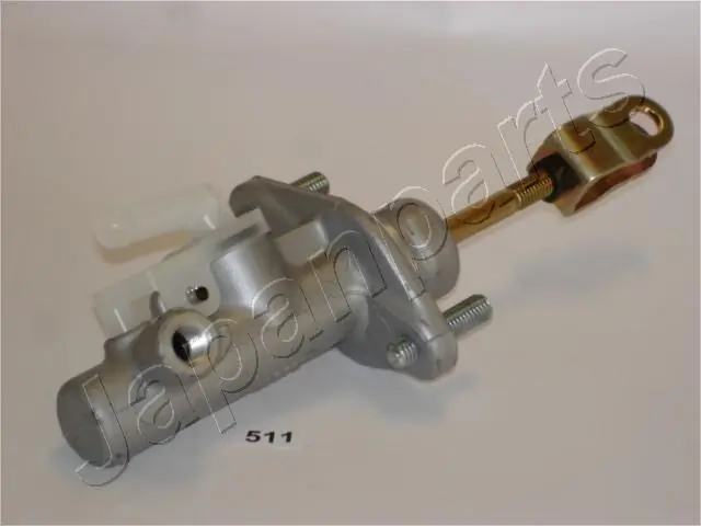 Cylinder sprzęgła główny do Mitsubishi Pajero H60, H70