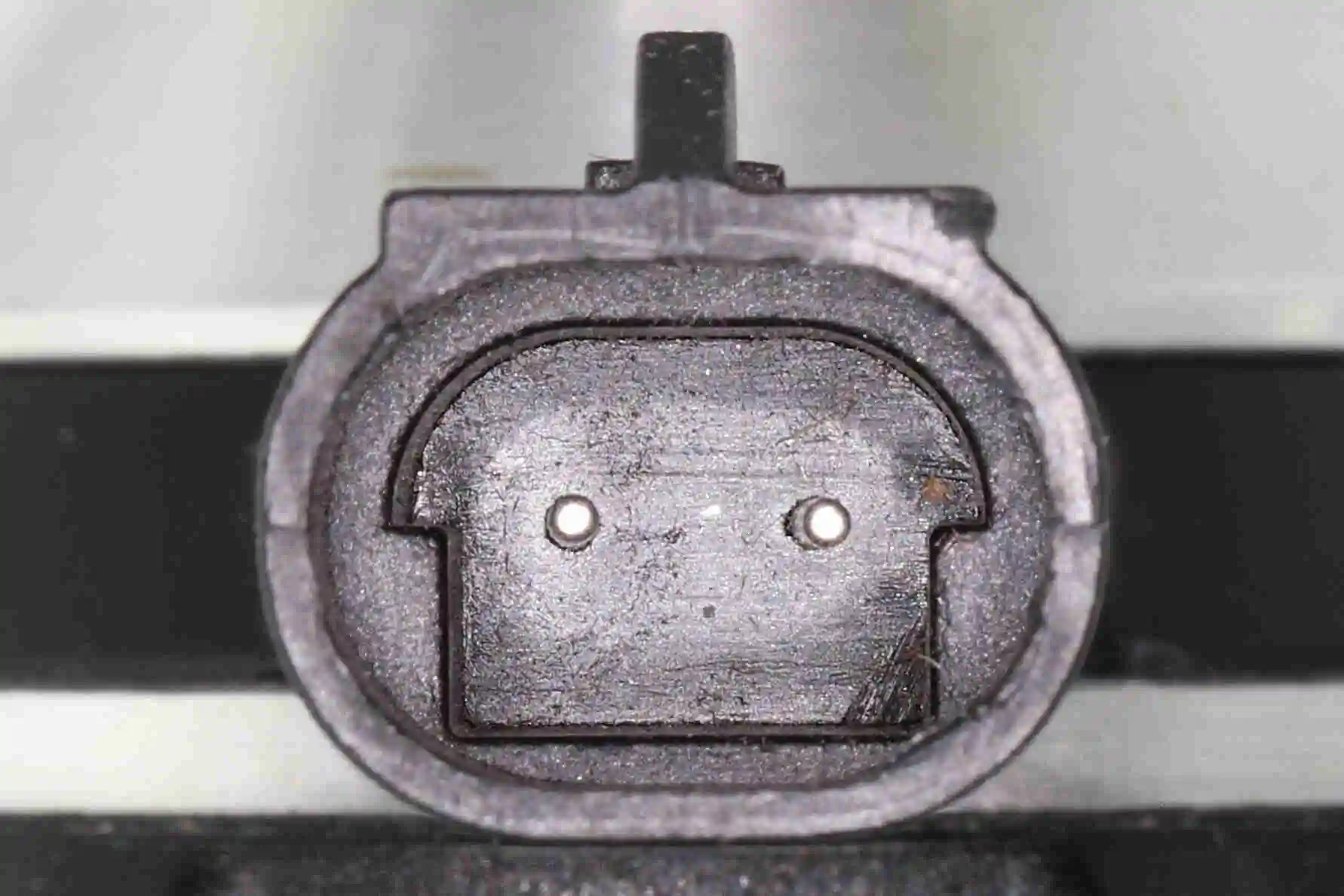 Amortyzator tylny Cadillac Escalade 3 GMT 900