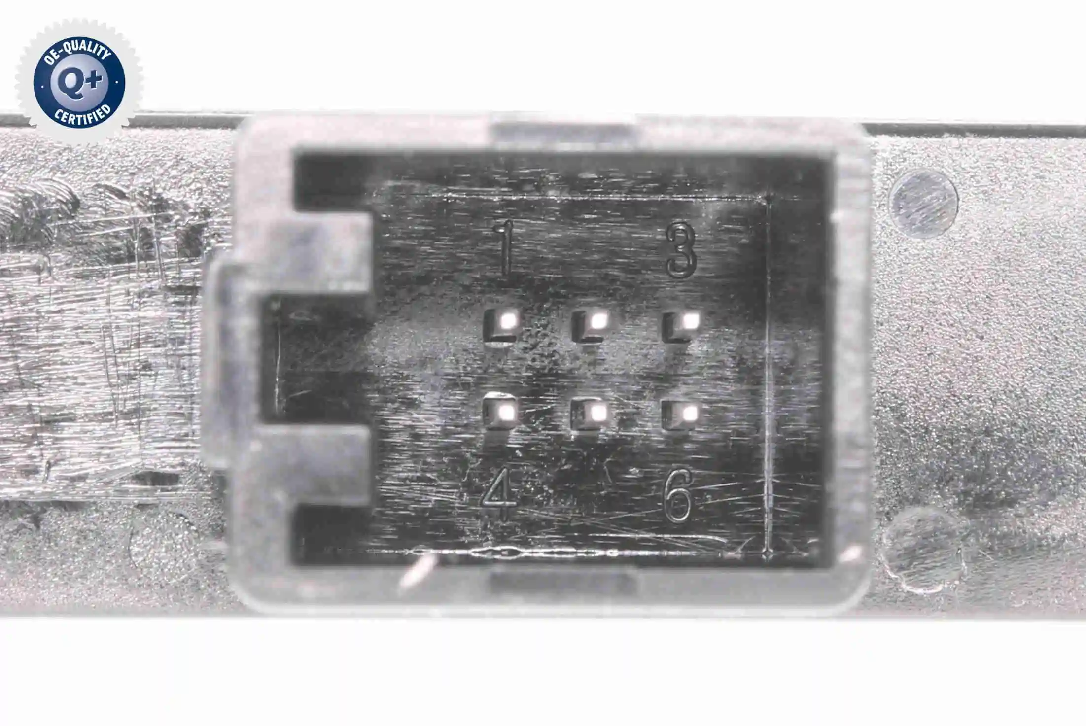 Przycisk włączania światła awaryjnego do Volkswagen Passat B7 362