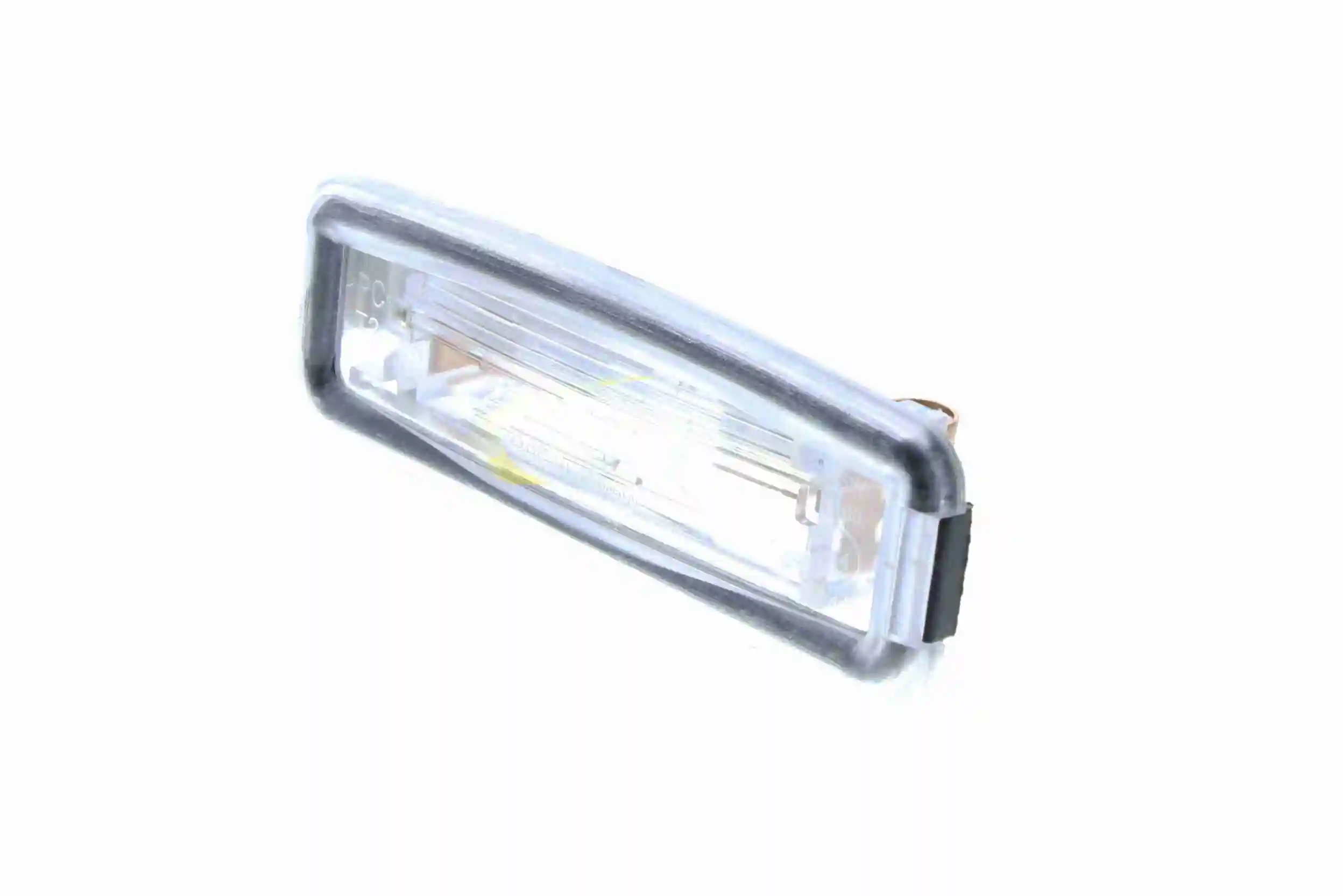 Do koszyka Lampa oświetlenia tylnej tablicy rejestracyjnej Ford Focus I DFW