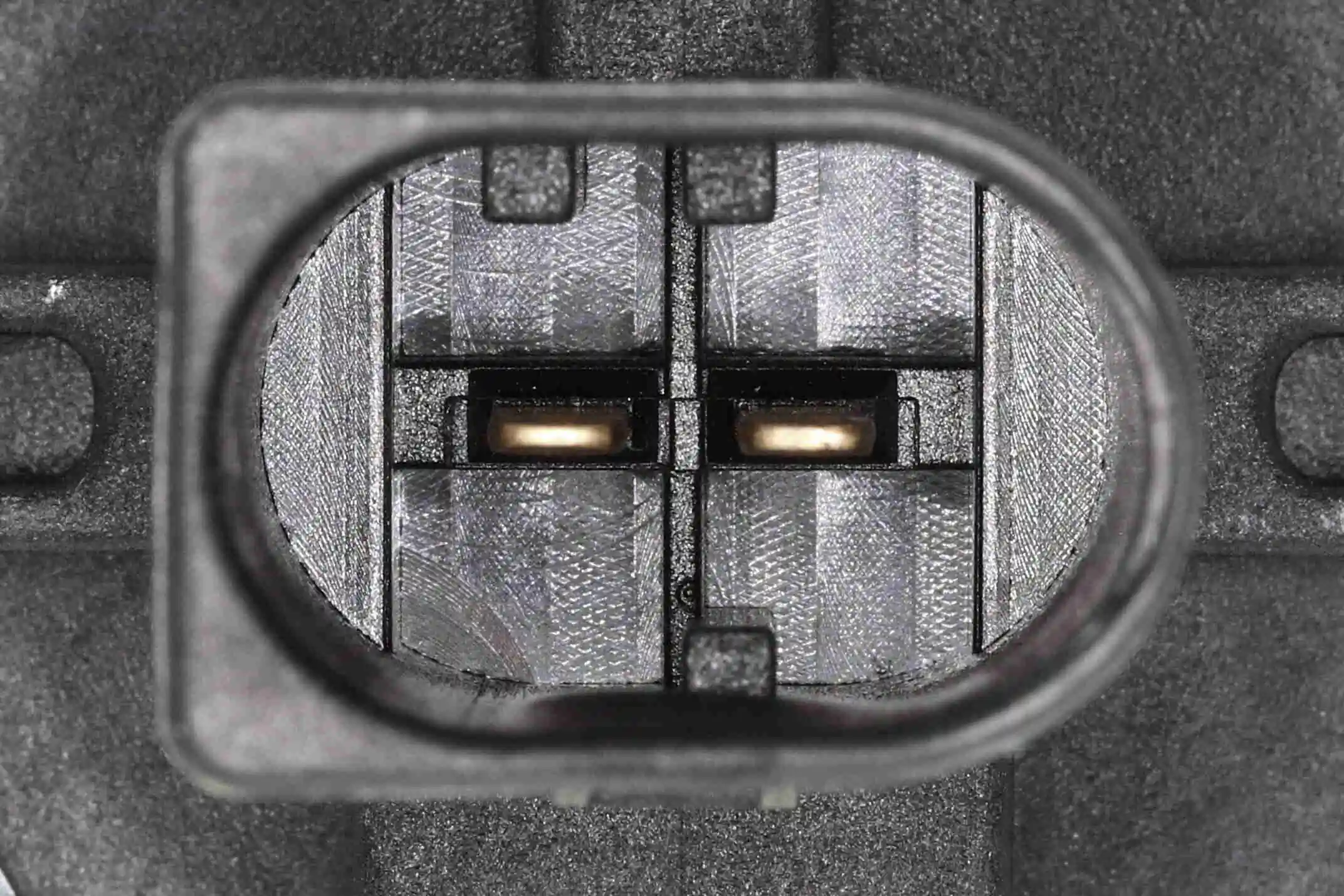 Regulator ciśnienia paliwa w listwie paliwowej Skoda Fabia 2 5J5, 545