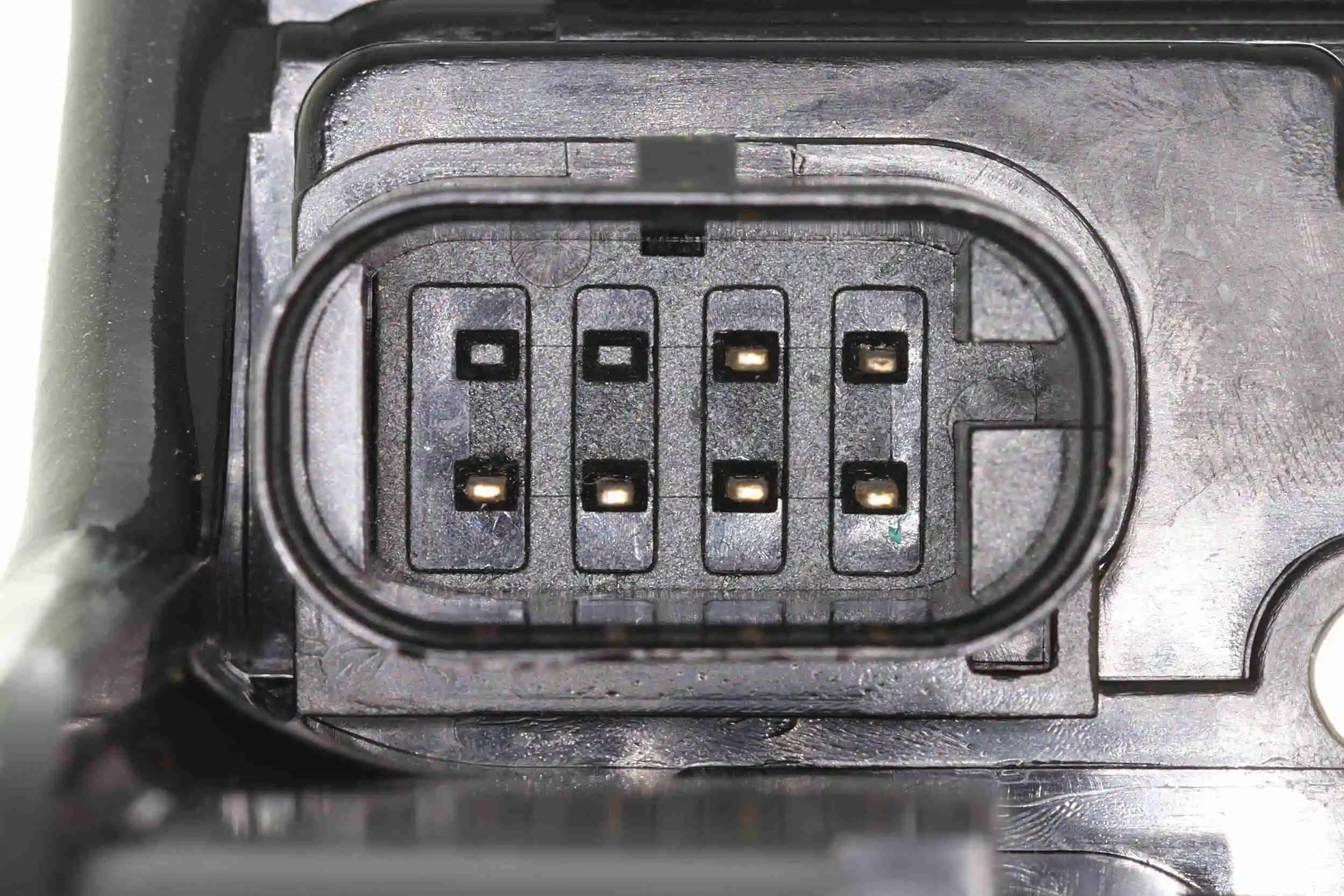 Do koszyka Zamek drzwi przednich lewych BMW X7  G07