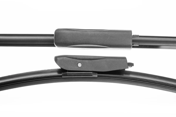 VD10044 Denckermann Pióro wycieraczki szyby przedniej, zestaw (2 szt.)