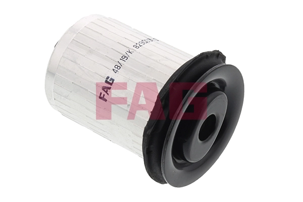 Silentblock przedniego wahacza dolnego do Mercedes E  W210