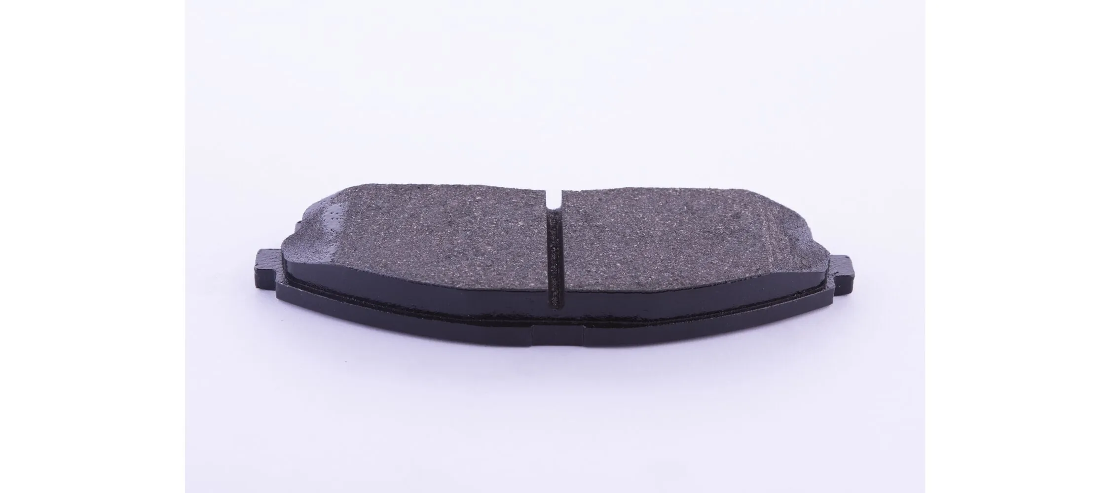 Klocki hamulcowe przednie tarczowe HELLA 8DB355009381 cena, od 25,49 USD