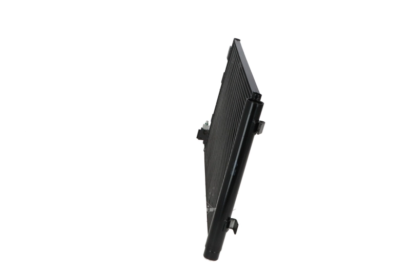 Chłodnica klimatyzacji Renault Fluence hatchback (B3) (2010 - 2026) cena, od 117,44 USD