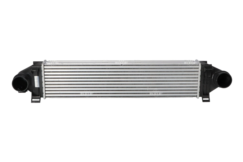 Chłodnica intercoolera VALEO 822926 cena, od 115,95 USD