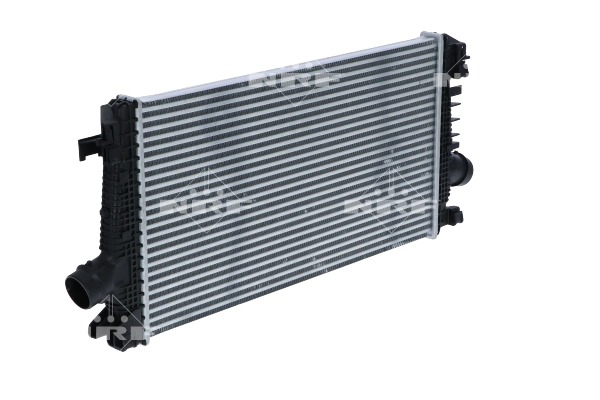 Chłodnica intercoolera 30272 NRF