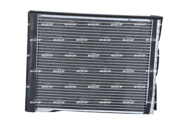 Parownik klimatyzacji Jeep RENEGADE SUV (BU) (2014 - 2023) cena, od 167,19 USD