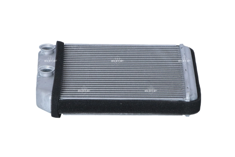 Nagrzewnica Mitsubishi Carisma