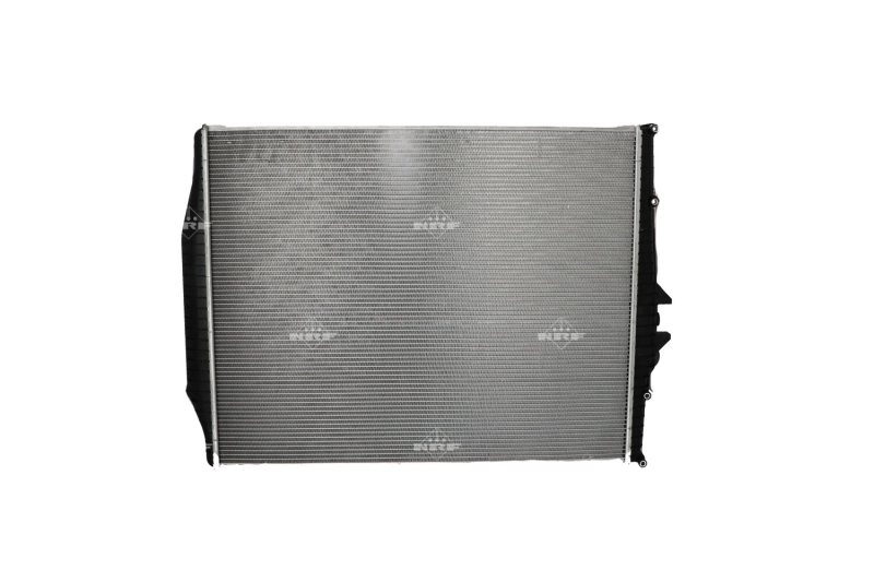 Chłodnica silnika Mercedes A9425001103 cena, od 407,21 USD